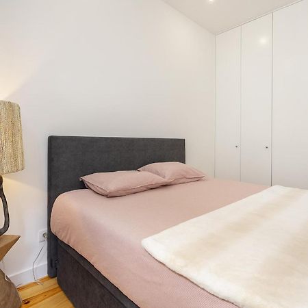 Whome Chic 1-Bed W/ Patio Perfect To Explore Лиссабон Экстерьер фото