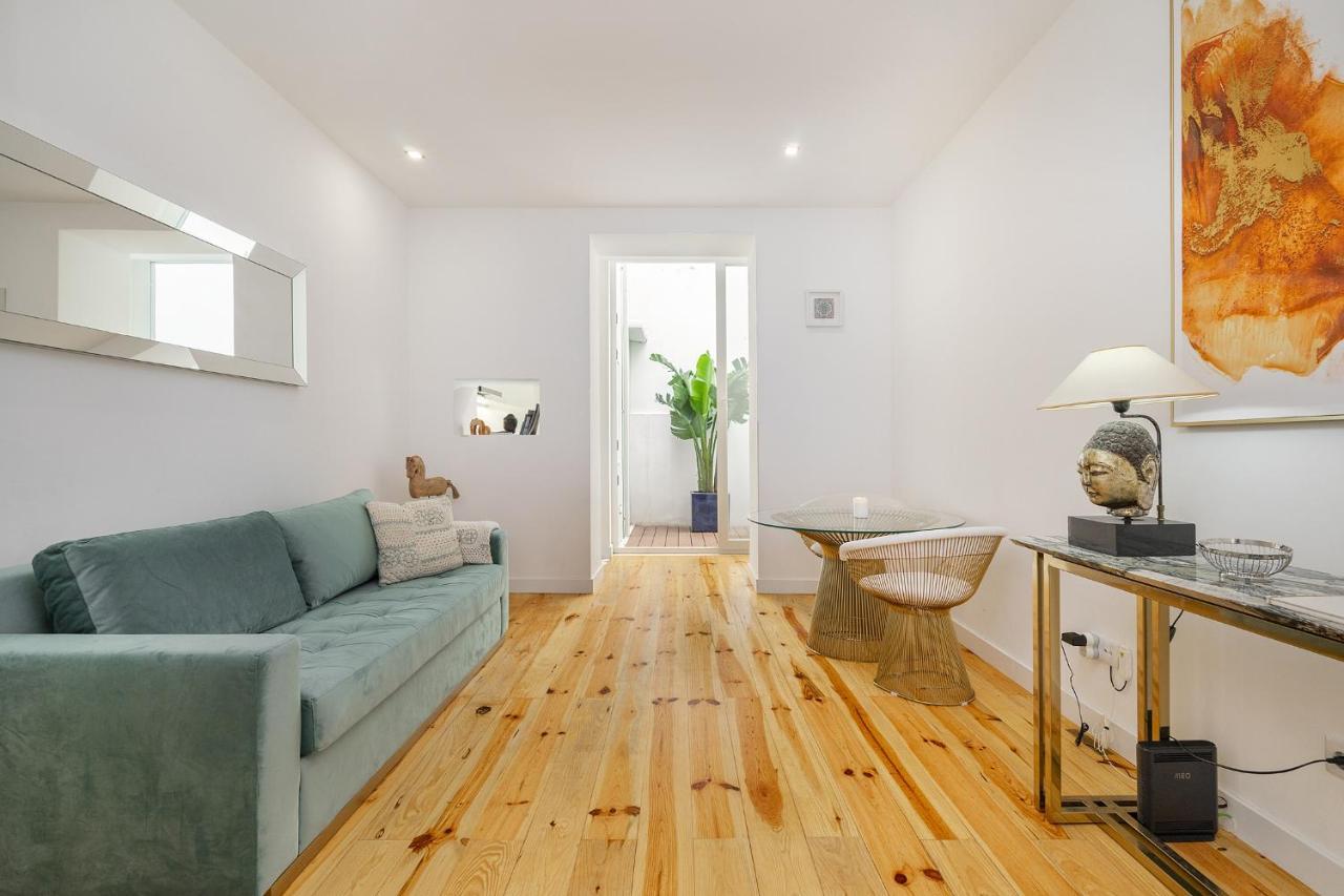 Whome Chic 1-Bed W/ Patio Perfect To Explore Лиссабон Экстерьер фото